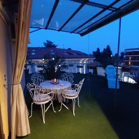 Terrazzo In Centro Appartement Seregno Buitenkant foto
