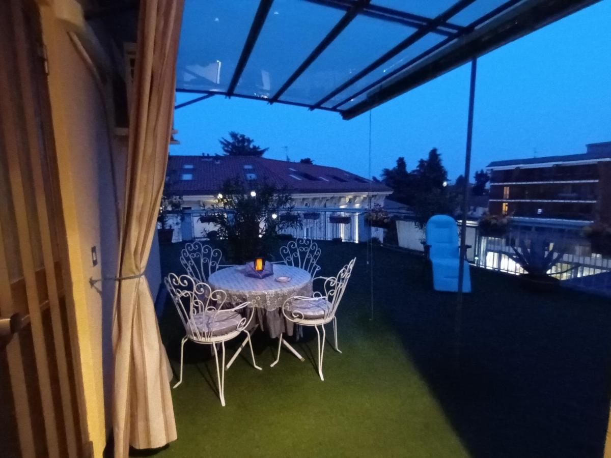 Terrazzo In Centro Appartement Seregno Buitenkant foto